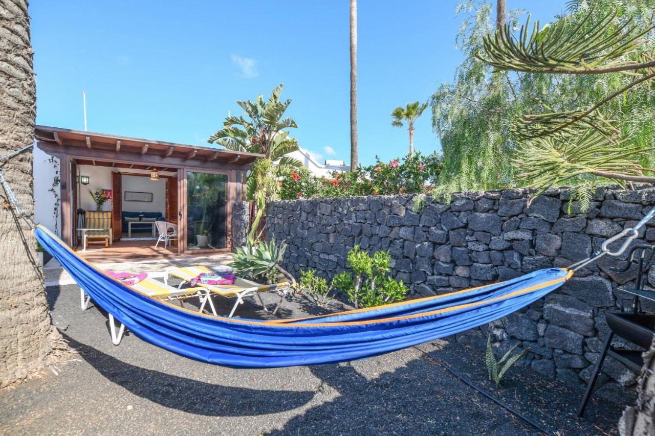 Bungalow Playa Bastian Costa Teguise Bagian luar foto