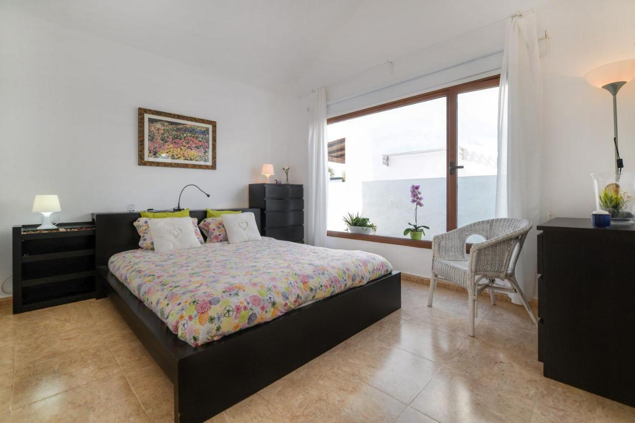 Bungalow Playa Bastian Costa Teguise Bagian luar foto